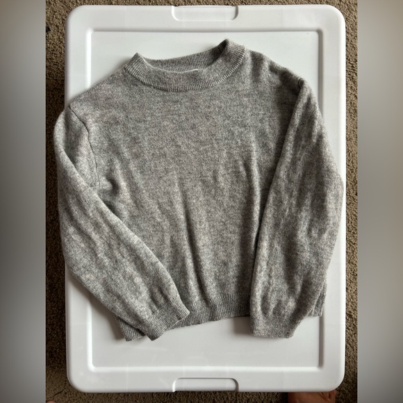 NWOT Zara Cashmere Sweater - Picture 2 of 3